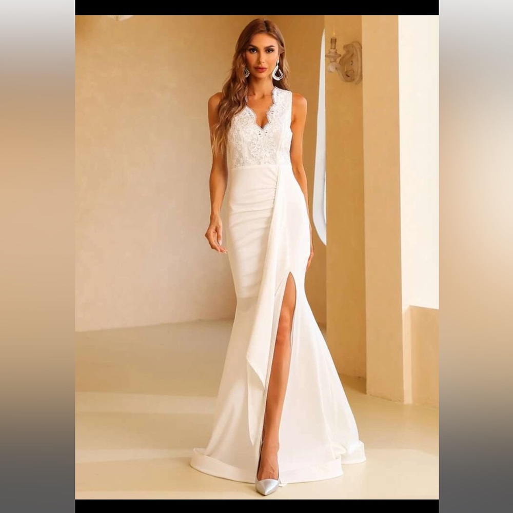 NWT White Missord Formal Dress